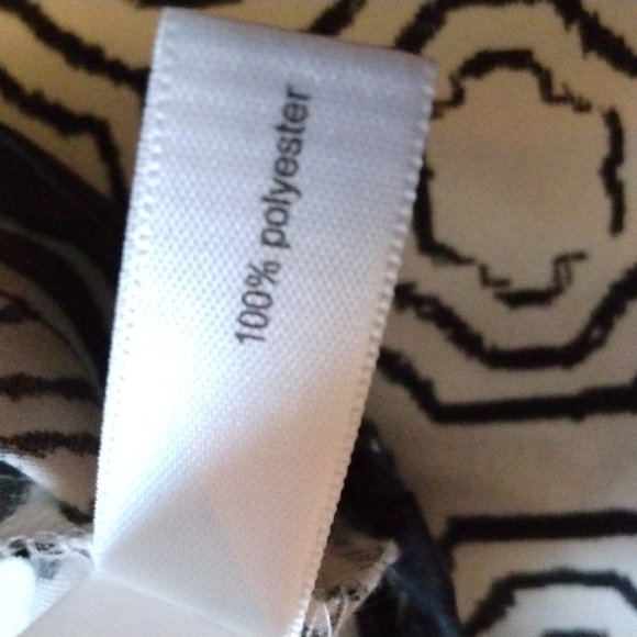 The limited  SHIRT size large - Picture 8 of 8